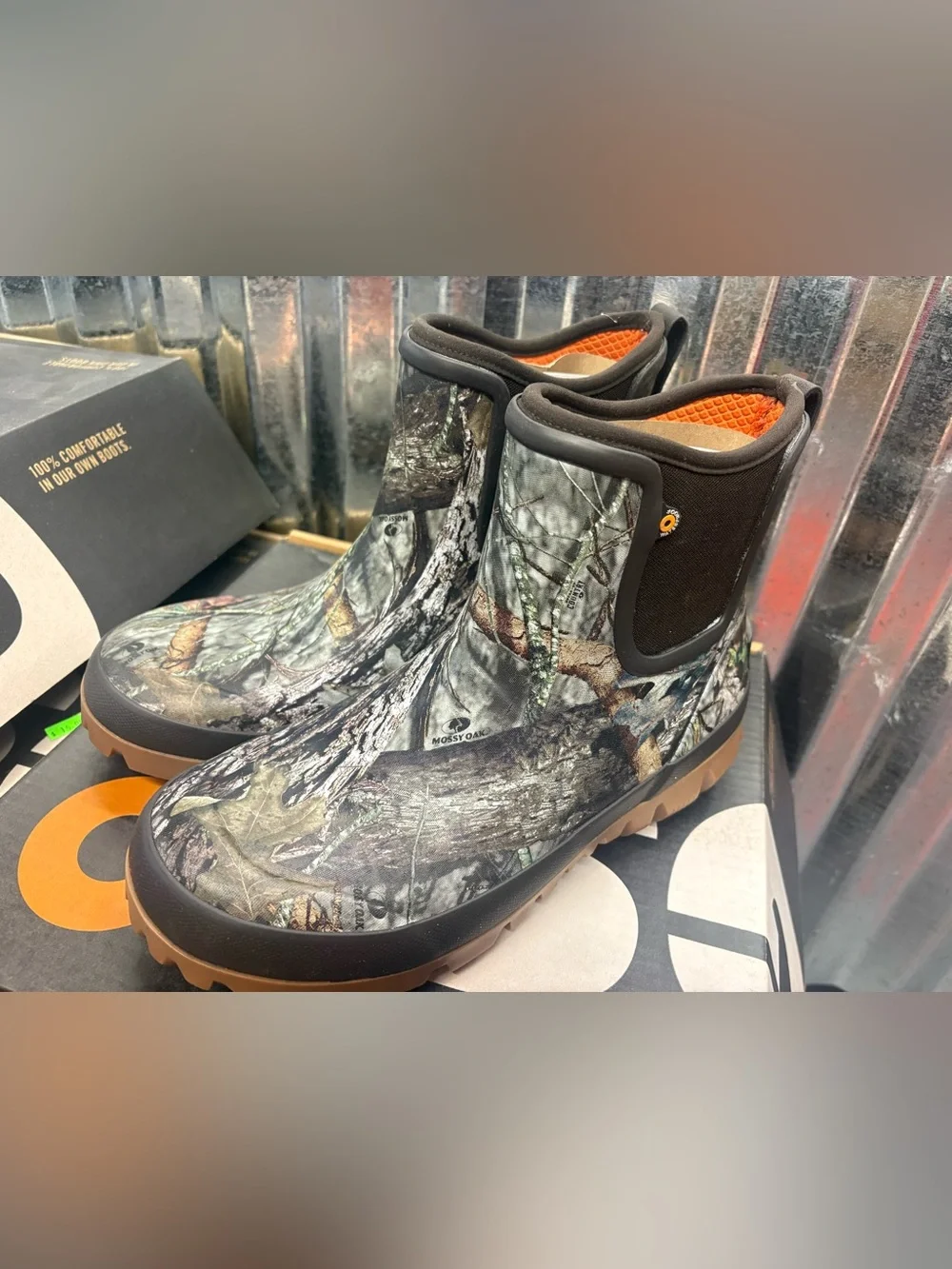 Mossy Oak Camo Waterproof Boots in Brown and Green